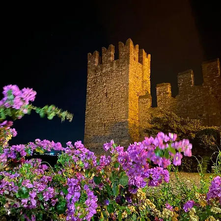 Elena Apartment Sirmione
